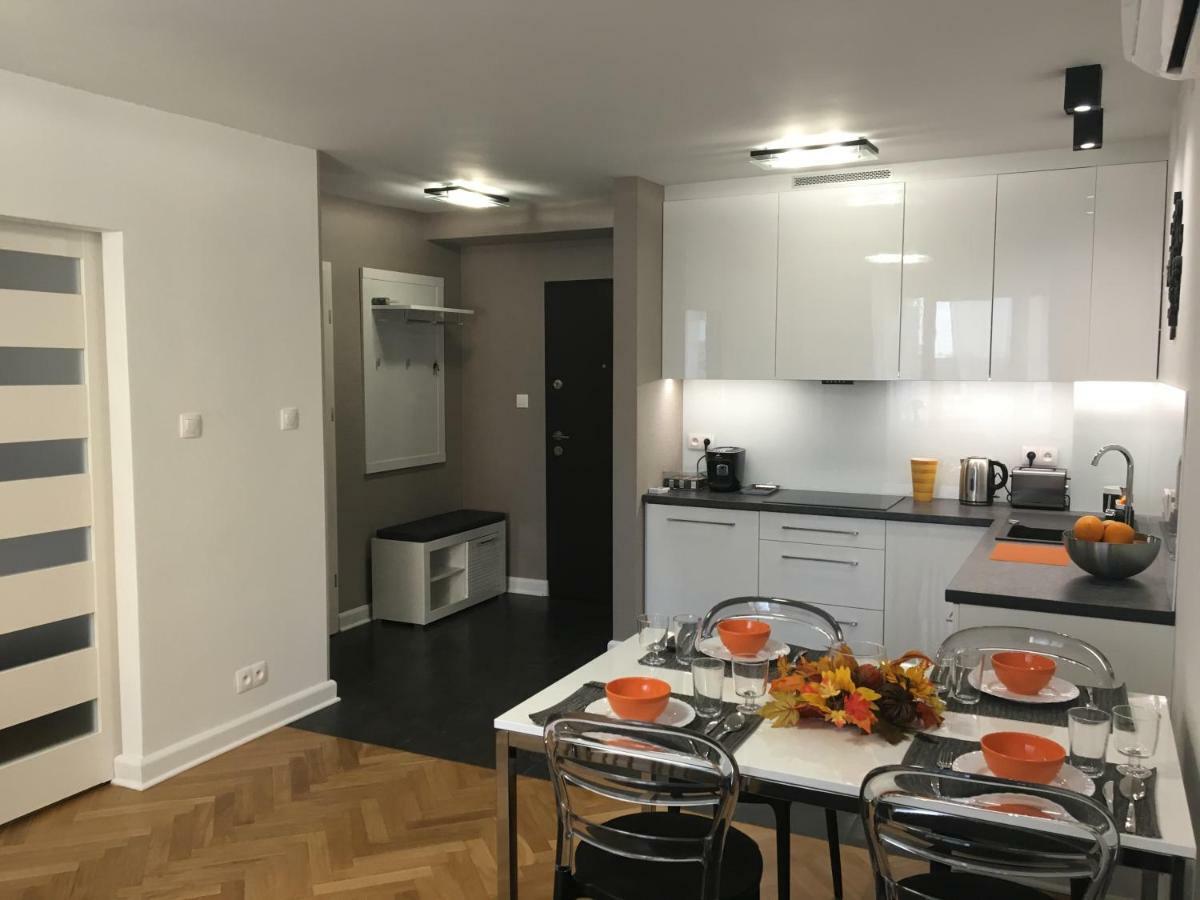 Apartament Emilia Leilighet Warszawa Eksteriør bilde